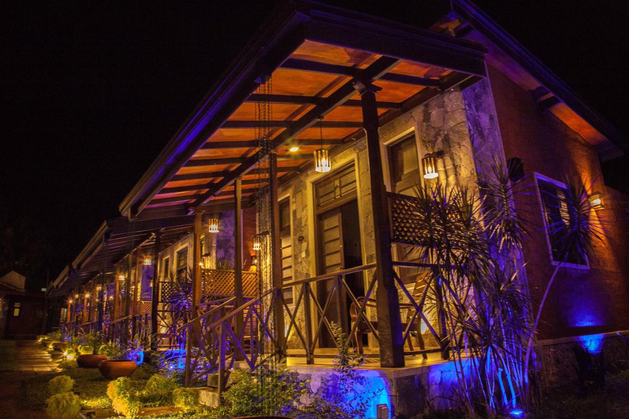 Villa Pinnawala Bagian luar foto