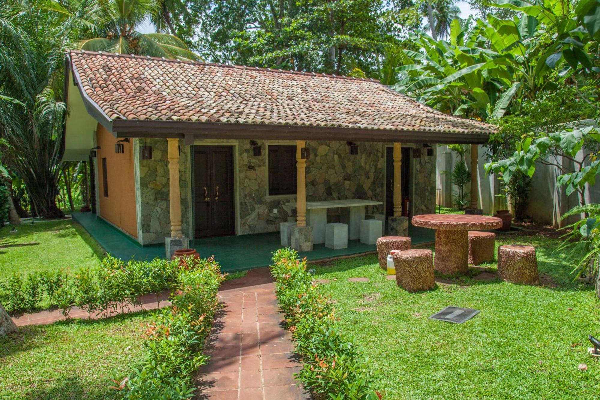Villa Pinnawala Bagian luar foto
